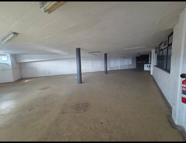 1,616M² WAREHOUSE TO LET IN GLEN ANIL